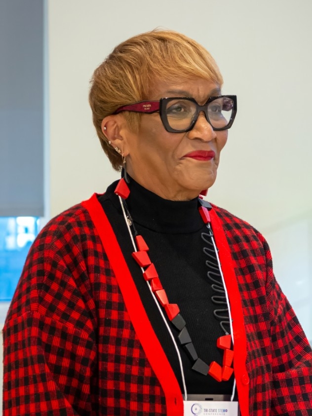 Brenda McGee, 2024 Outstanding STEM Educator Career Achievement Award (30+ years experience) recipient